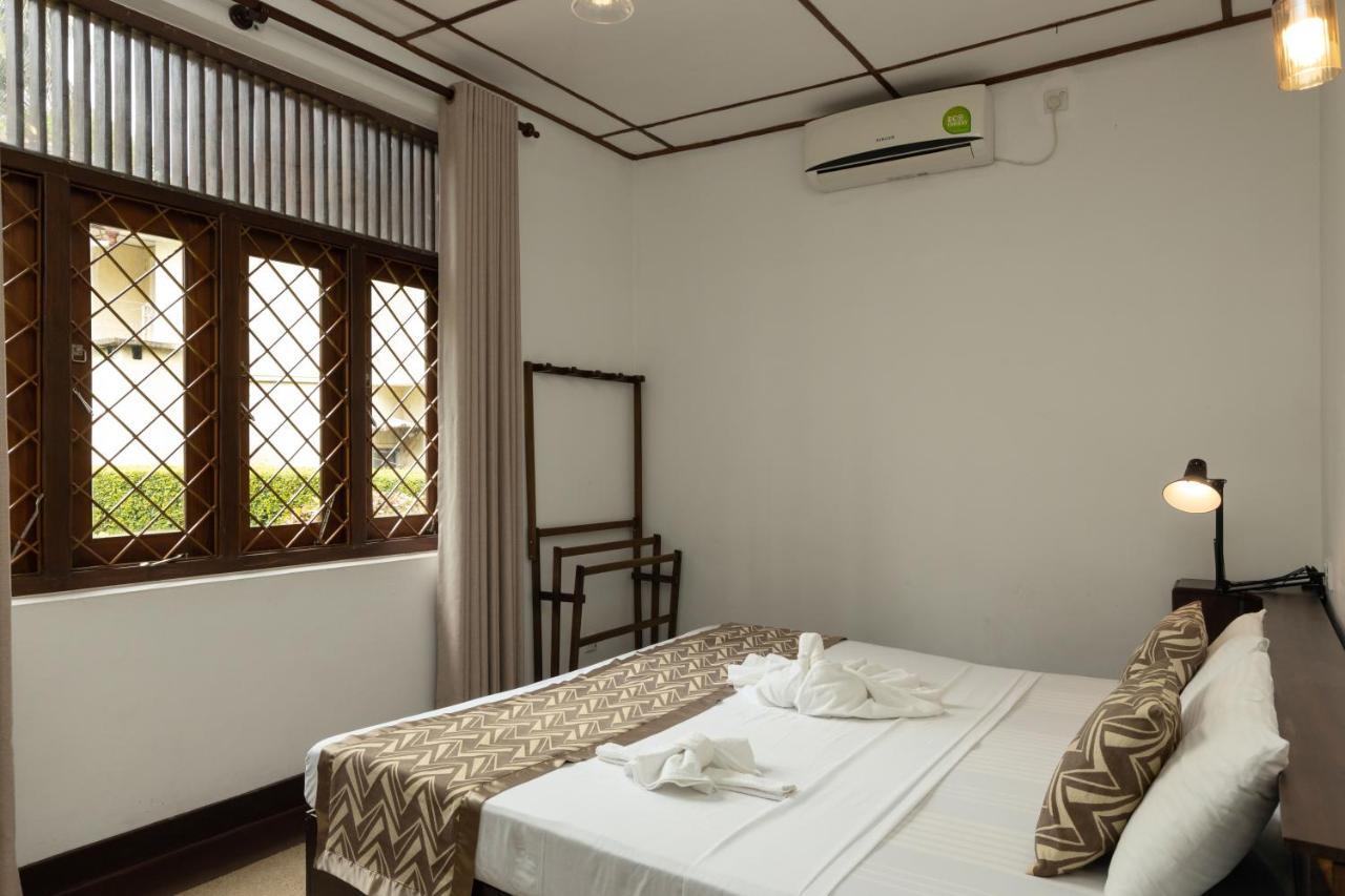 Surveyor'S Residence Bungalow Kandy Exterior foto