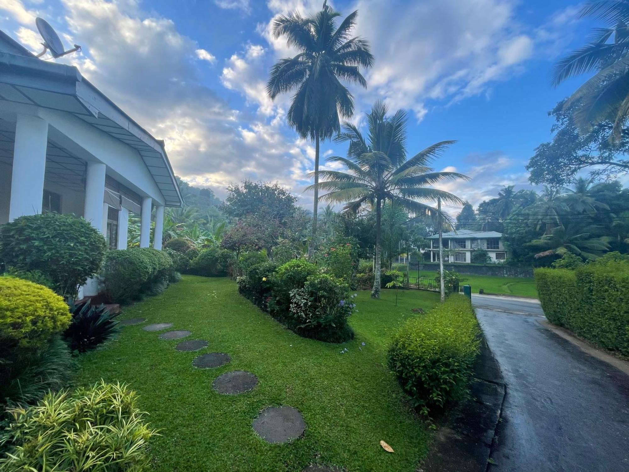 Surveyor'S Residence Bungalow Kandy Exterior foto